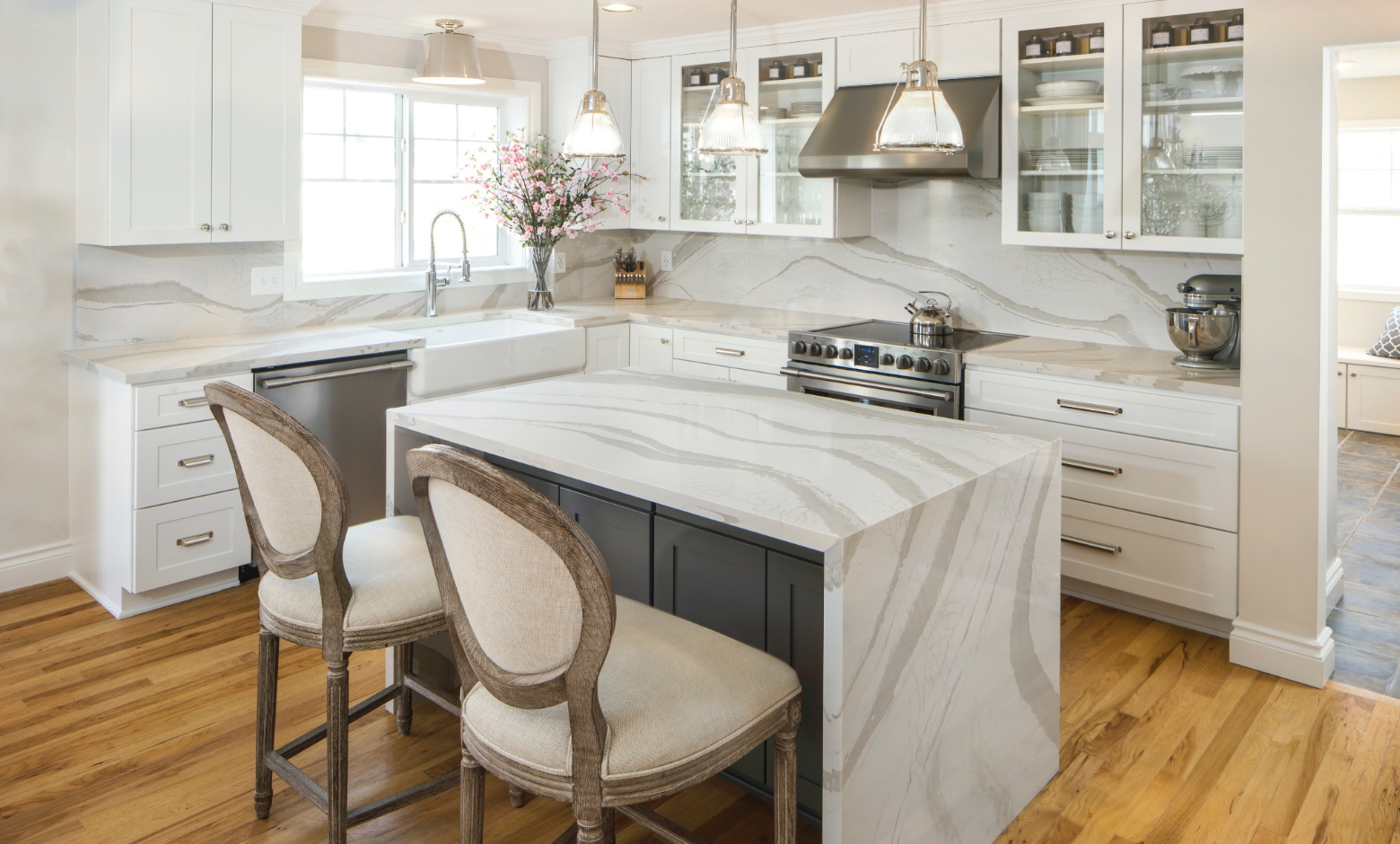 The 4 Colors Of Cambria Brittanicca 7 Cambria Brittanicca Warm Kitchen Countertops Island Waterfall and Backsplash