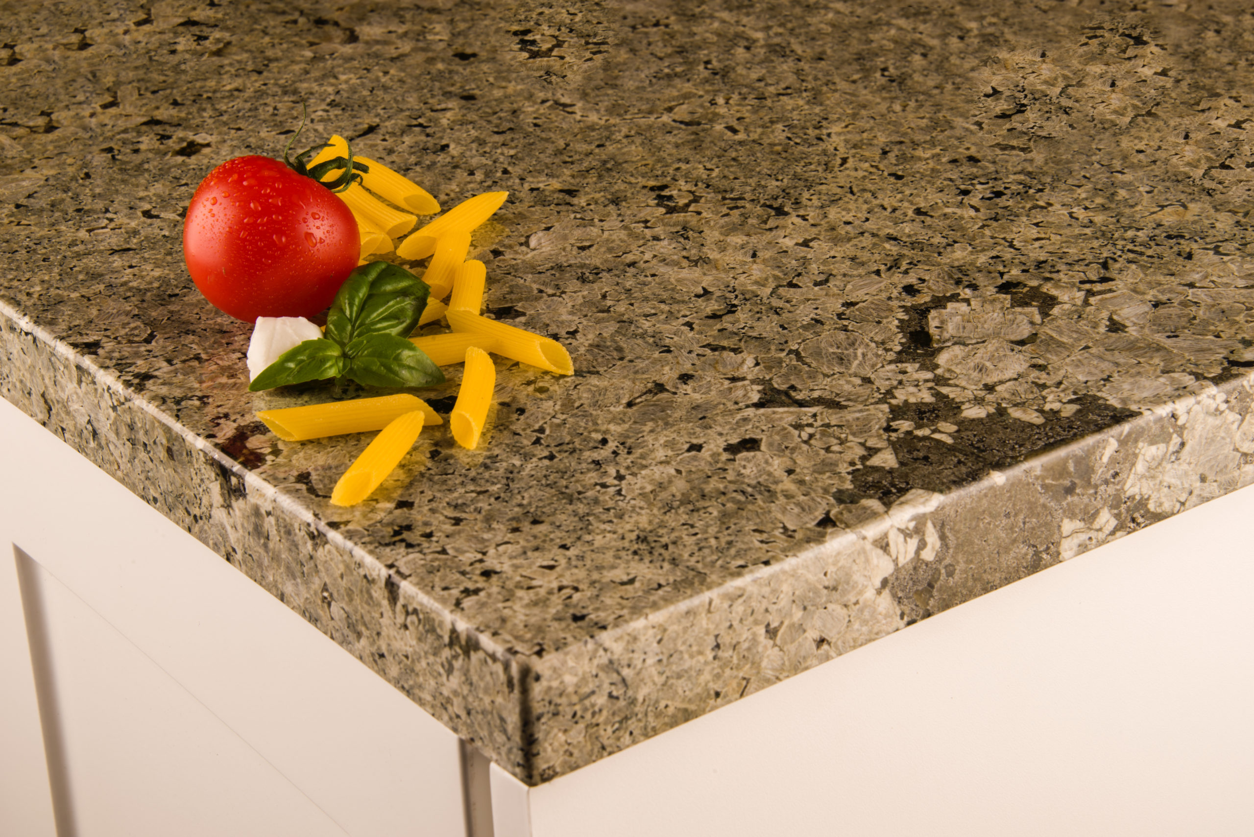 Important Details To Consider When Choosing Granite Tops For Your Kitchen 1 Important Details To Consider When Choosing Granite Tops For Your Kitchen