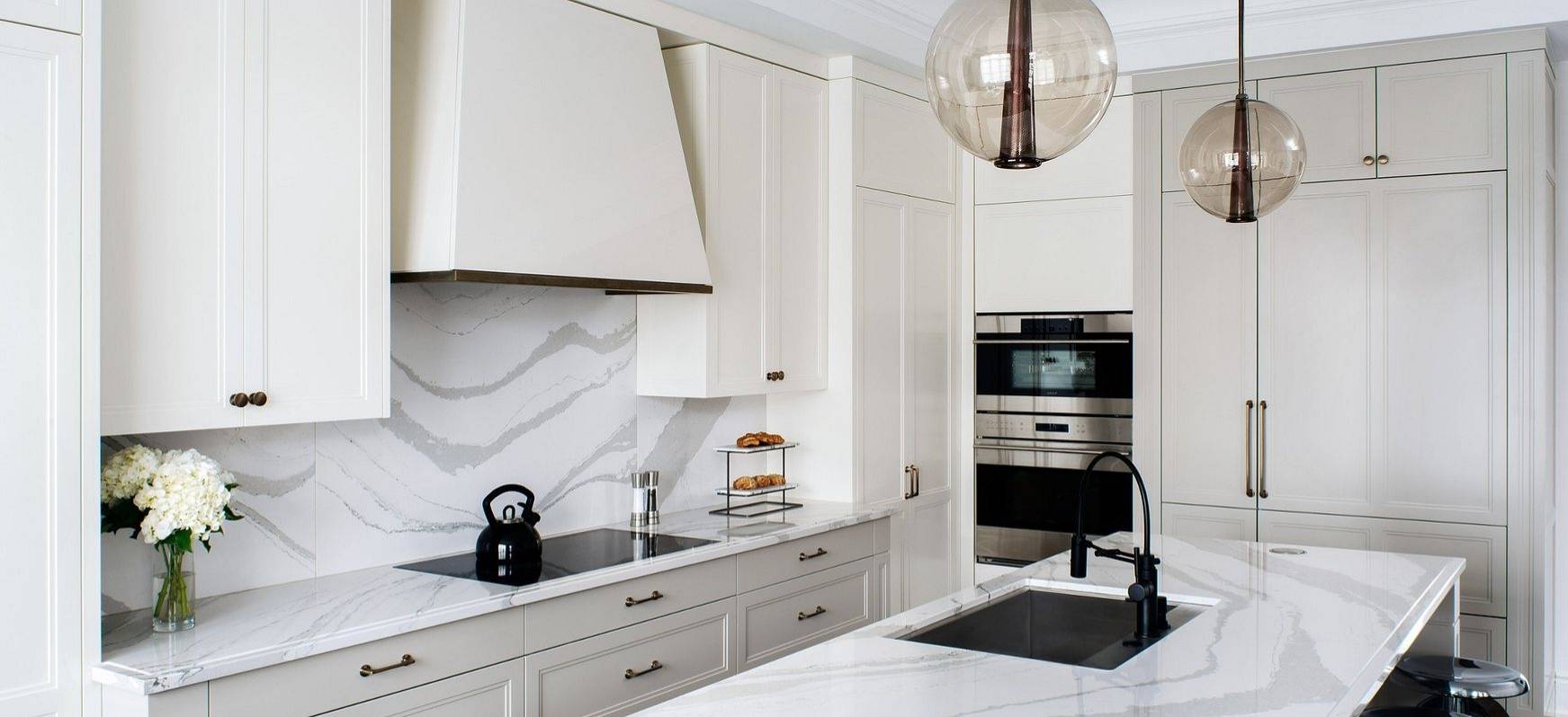 The Pros And Cons Of Quartz Countertops 8 quartz countertops hard to hide seams pros and cons of quartz countertops