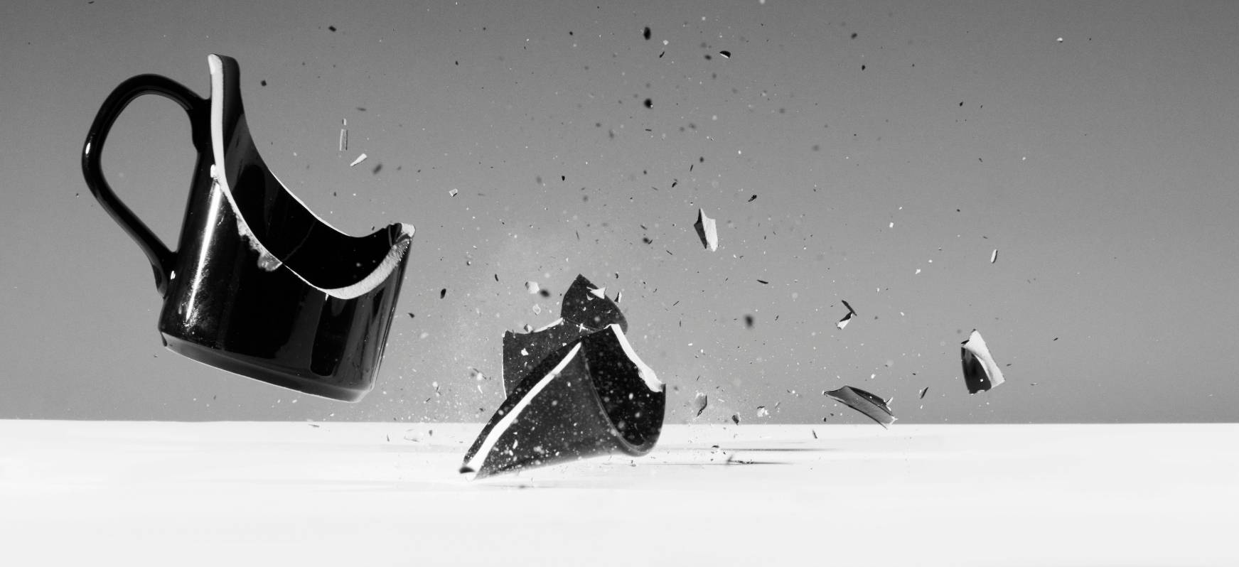 The Pros And Cons Of Quartz Countertops 4 pros and cons of quartz countertops highly durable your mug will break your quartz countertops will not