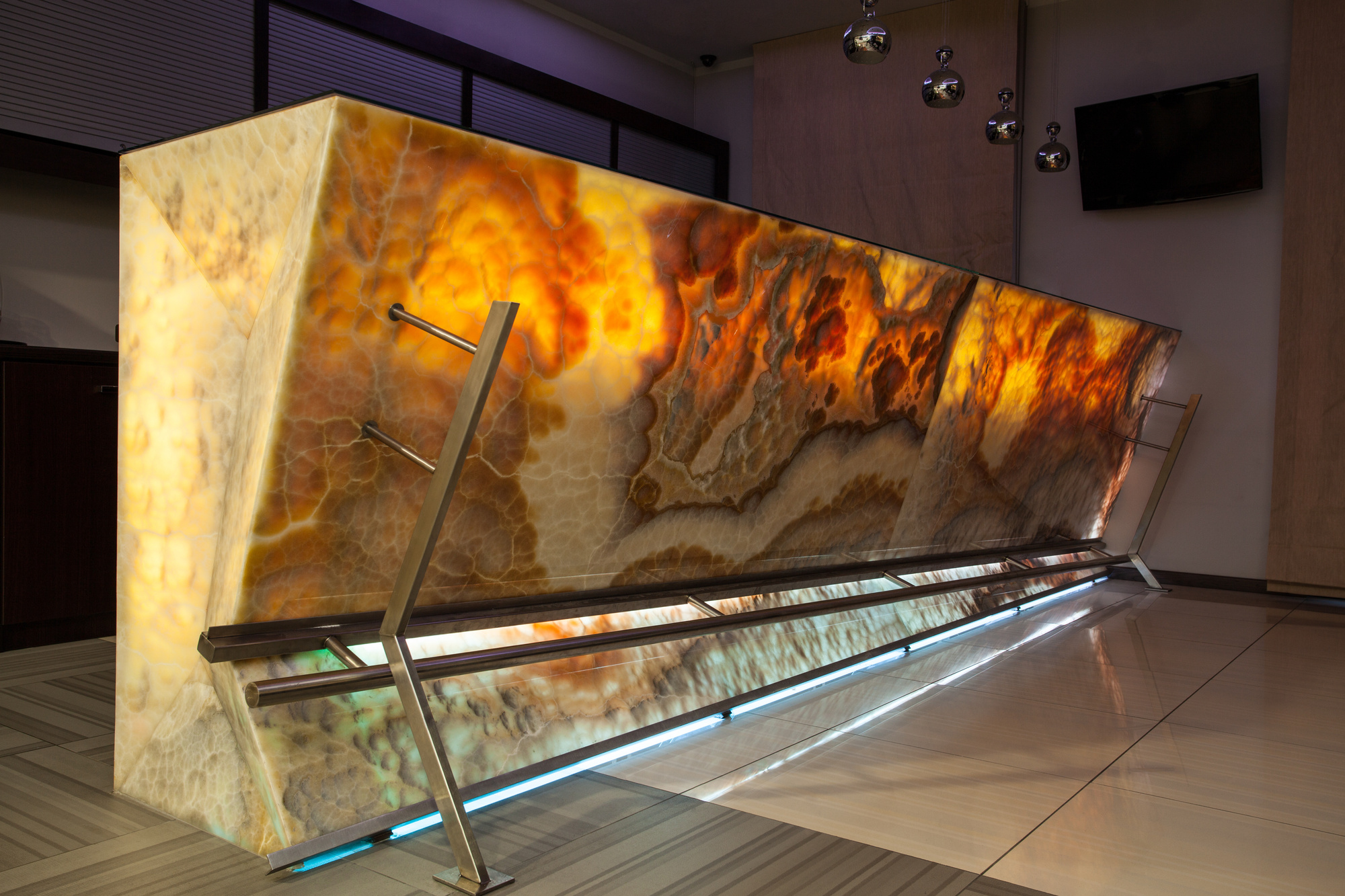 Granite Vs Onyx Countertops: Which Should You Choose? 1 Granite Vs. Onyx Countertops: Which Should You Choose?