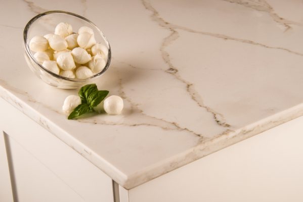 10 Gorgeous Quartz Kitchen Countertop Ideas to Take Inspiration from